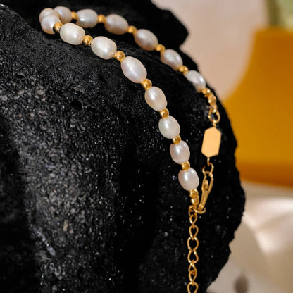 Handmade Natural Freshwater Pearl Bracelet with 18K Gold Plated Beads